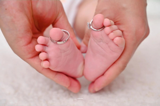 双峰宝宝流鼻血是什么原因 双峰宝宝流鼻血是什么原因